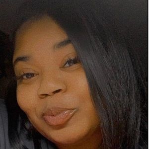 Meet your Posher, Yana